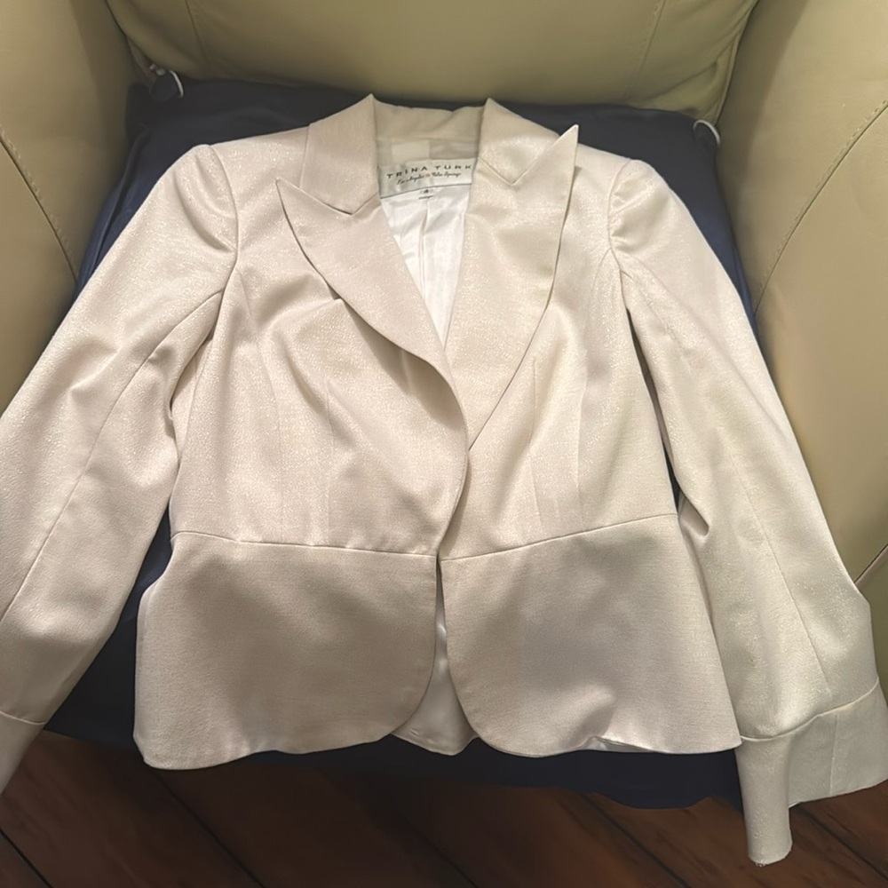 Never worn Trina Turk blazer